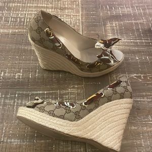 Gucci logo espadrille wedges…size 40